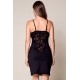 Robe cocktail noire empiècements dentelle